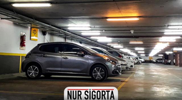 Park Halinde Duran Aracıma Birisi Vurup Kaçmış, Ne Yapmam Lazım