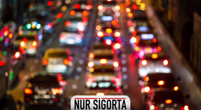 Zorunlu Trafik Sigortasında Yeni Dönem Başladı (Zamlar, Limitler ve 5 Araç Kuralı)