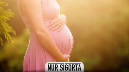 Hamileyken Sağlık Sigortası Yapılır mı Doğum Teminatı Almanın Püf Noktaları ve Bekleme Süreleri